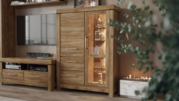 German system: Showcase REG1W1D2S/16/12+lighting