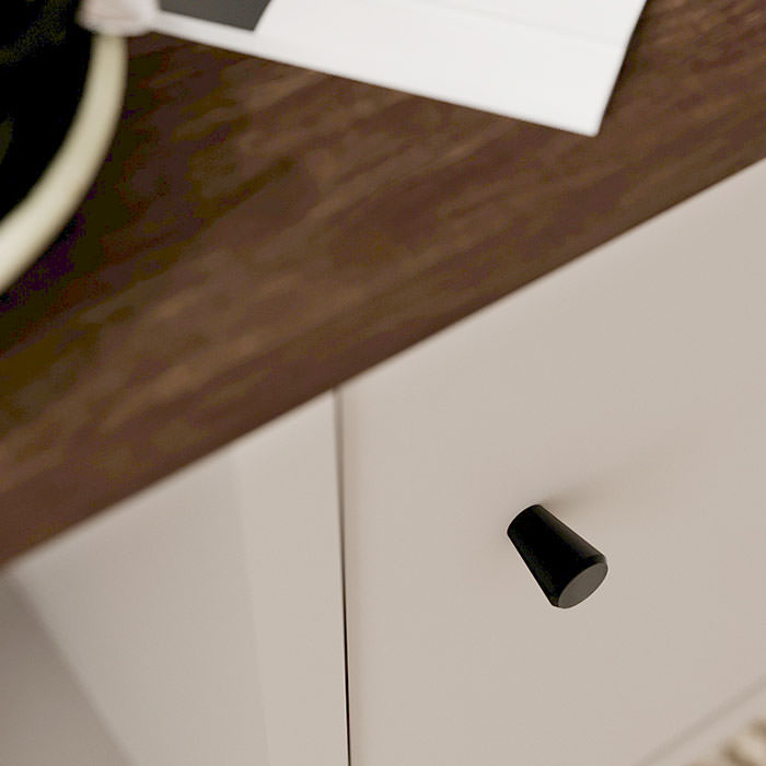 Tiramisu_details__0001_closeup_handle2